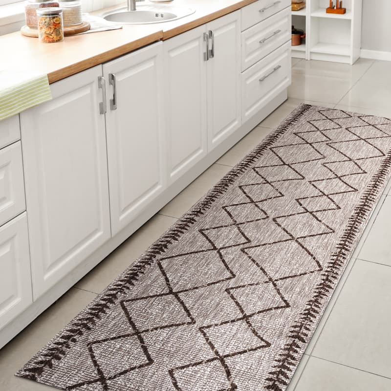 JONATHAN Y Kafel Tribal Diamond Trellis Indoor/Outdoor Area Rug