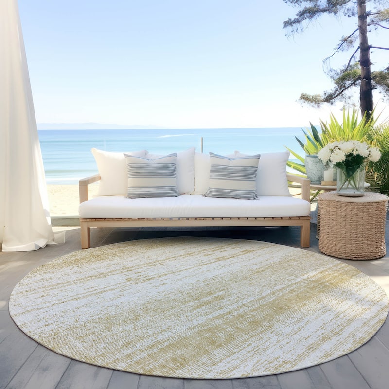 Machine Washable Indoor/ Outdoor Chantille Ombre Stripes Rug - Gold - 8' x 8'