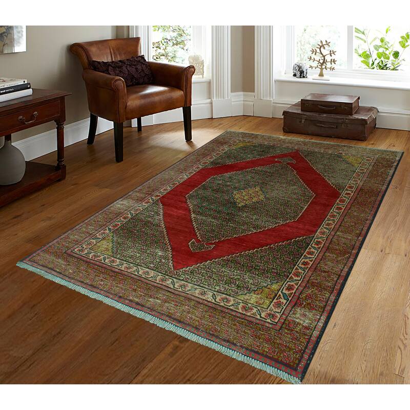 Semi Antique Lucien Red/Green Rug - 4'1" x 5'11"