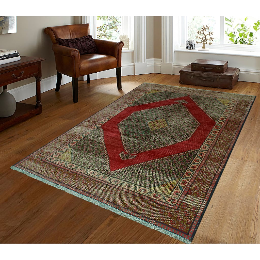 Semi Antique Lucien Red/Green Rug - 4'1" x 5'11"