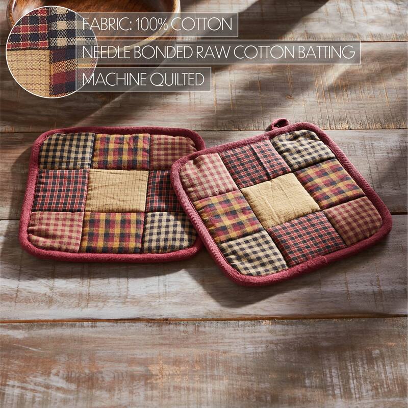 Heritage Farms Primitive Check Pot Holder Set of 2 8x8