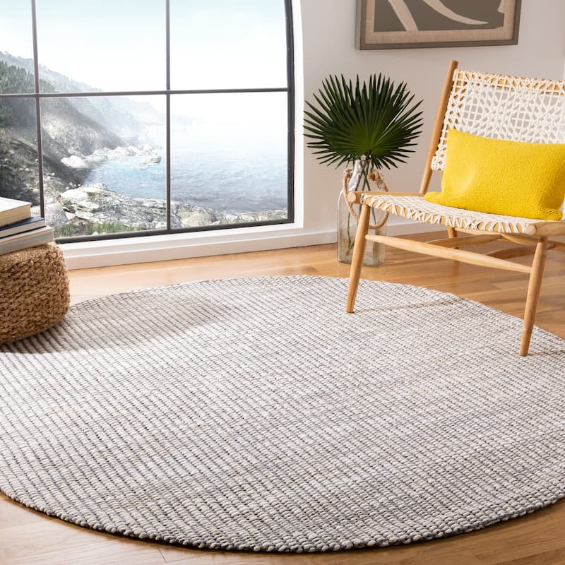 SAFAVIEH Handmade Marbella Fine Modern Jute Rug - 8' Round - Ivory