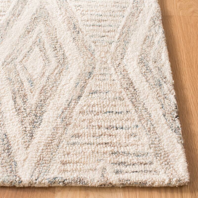 SAFAVIEH Handmade Micro-Loop Eduartina Wool Rug