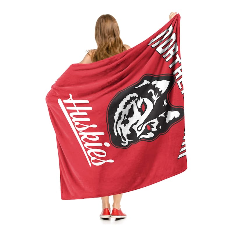 NCAA CAA Alumni Silk Touch Throw Blanket