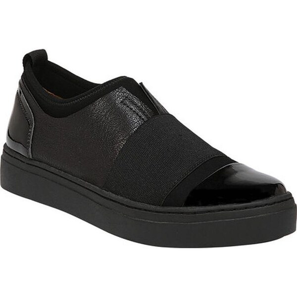 naturalizer sneakers wide