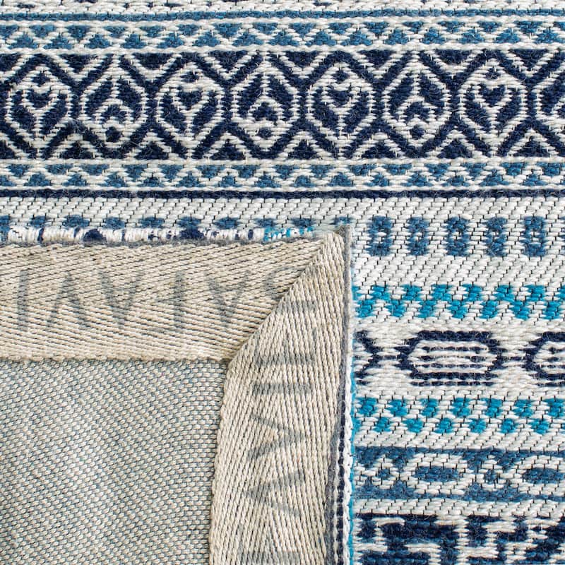 SAFAVIEH Handmade Classic Vintage Suhasini Rug