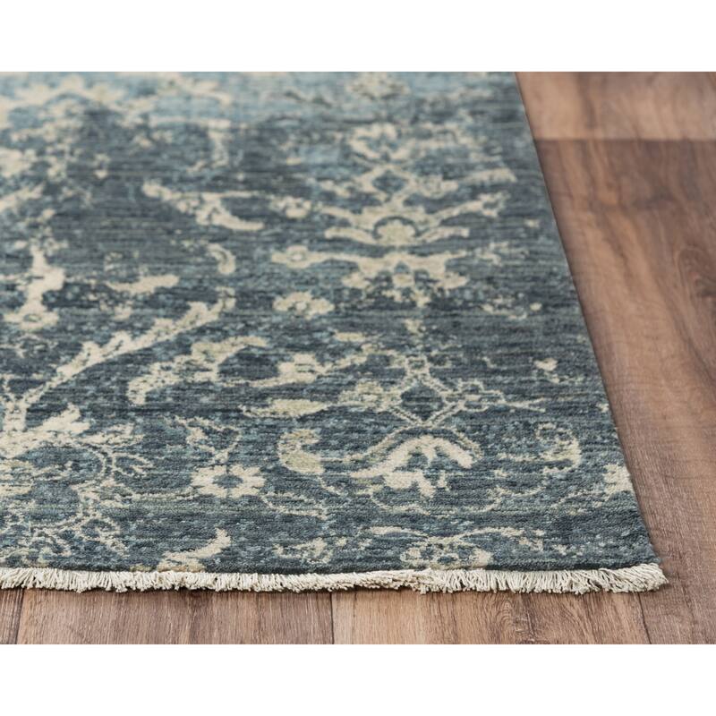 Alora Decor Intrepid Blue, Grey, and Ivory Distressed Classical Wool Rug