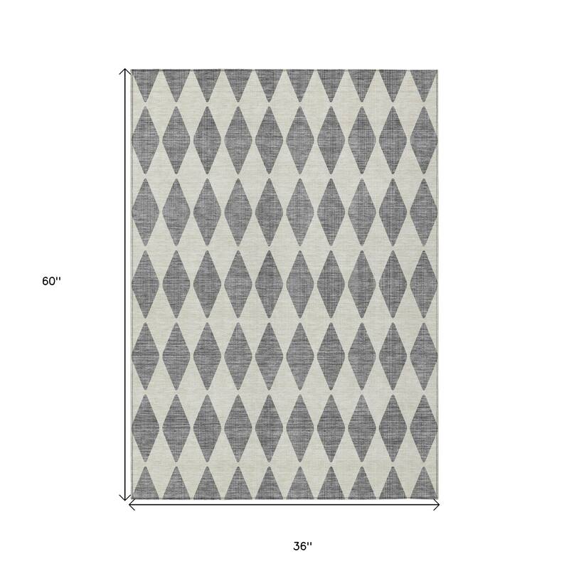 HomeRoots Geometric Transitional Rectangle Outdoor Rug