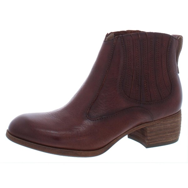 sofft chelsea boot