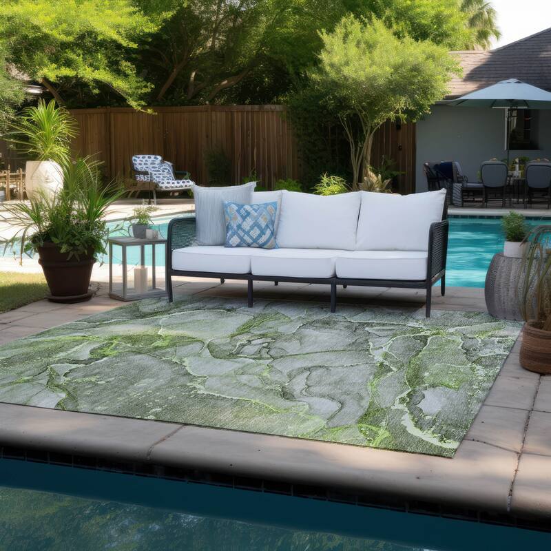 Machine Washable Indoor/ Outdoor Abstract Chantille Rug