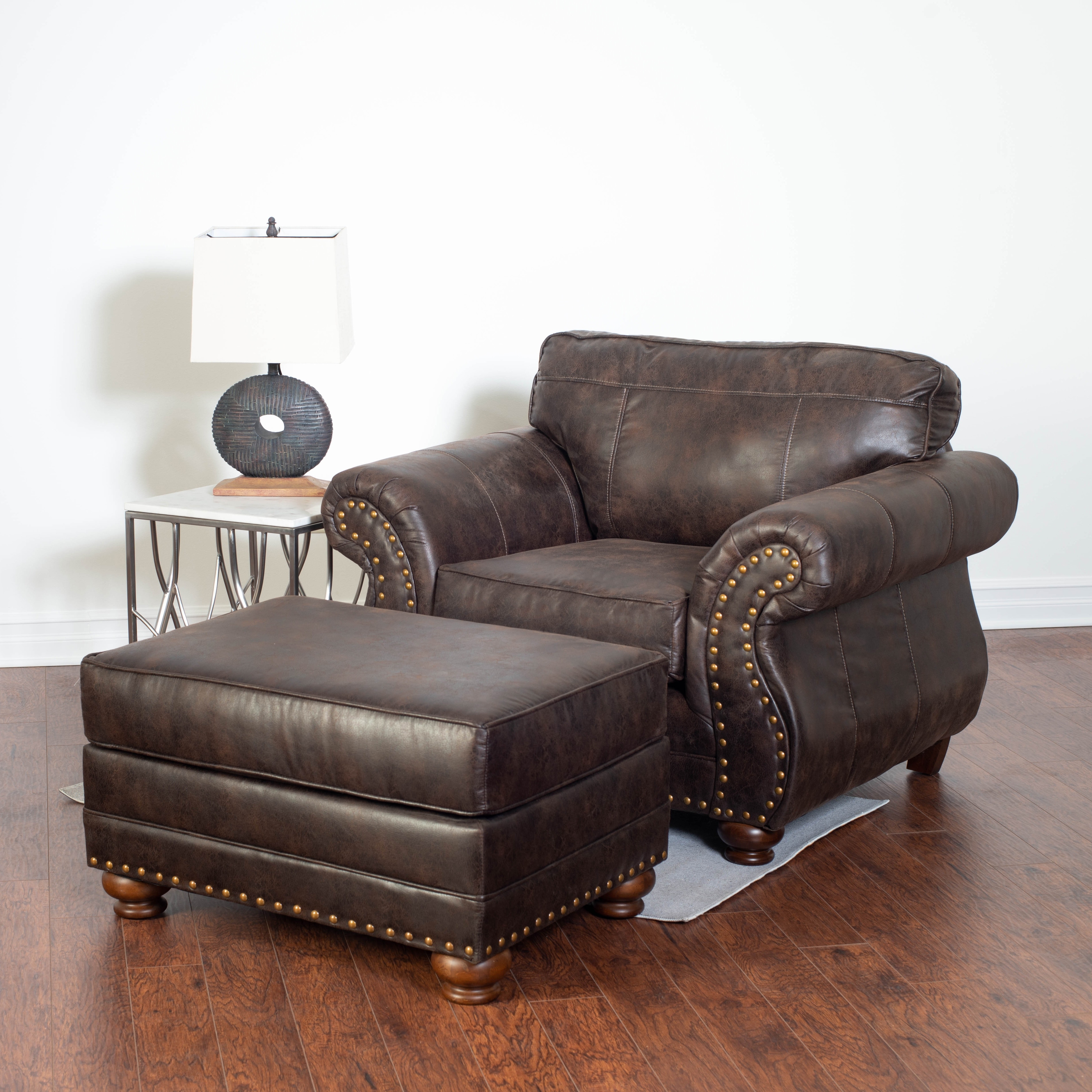 Roundhill Furniture Leinster Fabric Upholstered Nailhead Chair and