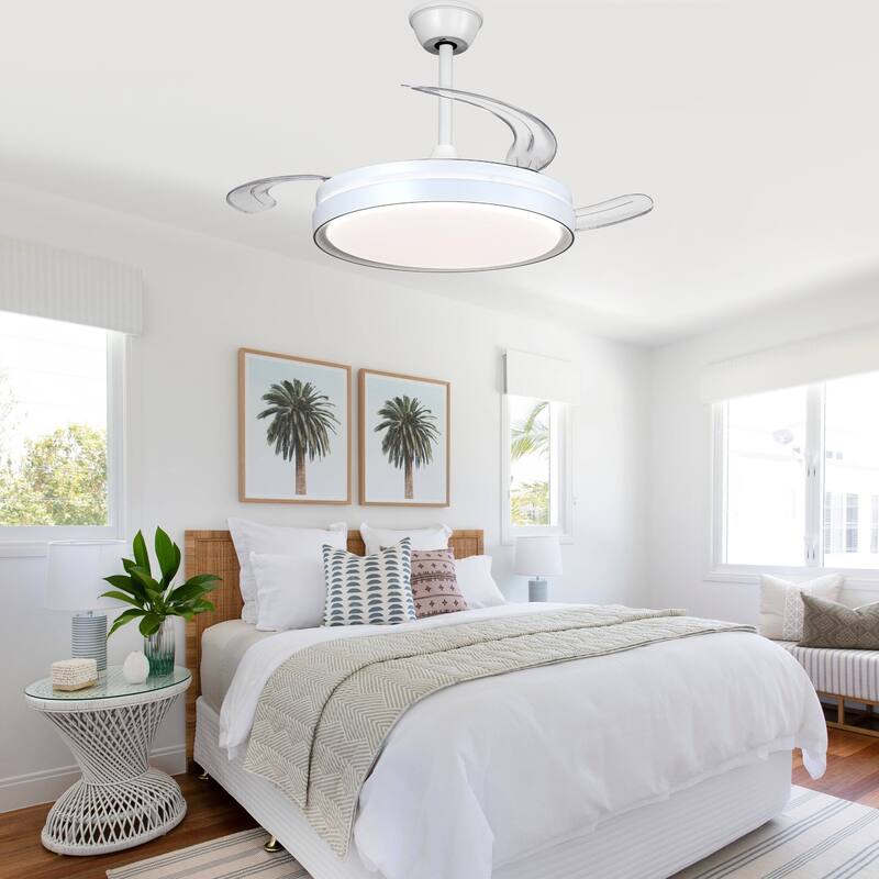 Cusp Barn 42 Inch Retractable Ceiling Fan with Lights, Modern Silent DC Motor 6 Speeds Chandelier Ceiling Fan for Bedroom