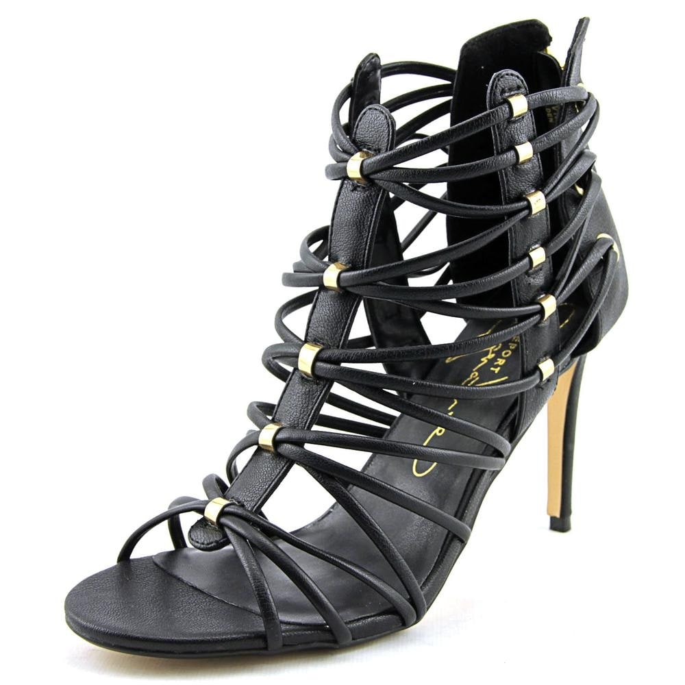 report signature heels