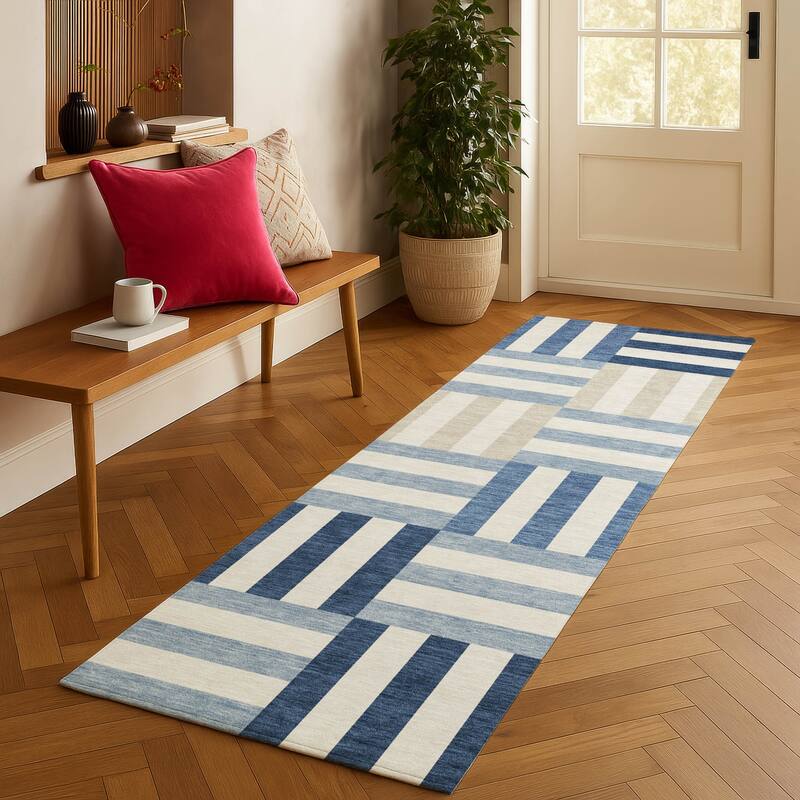Machine Washable Indoor/ Outdoor Modern Hatch Chantille Rug