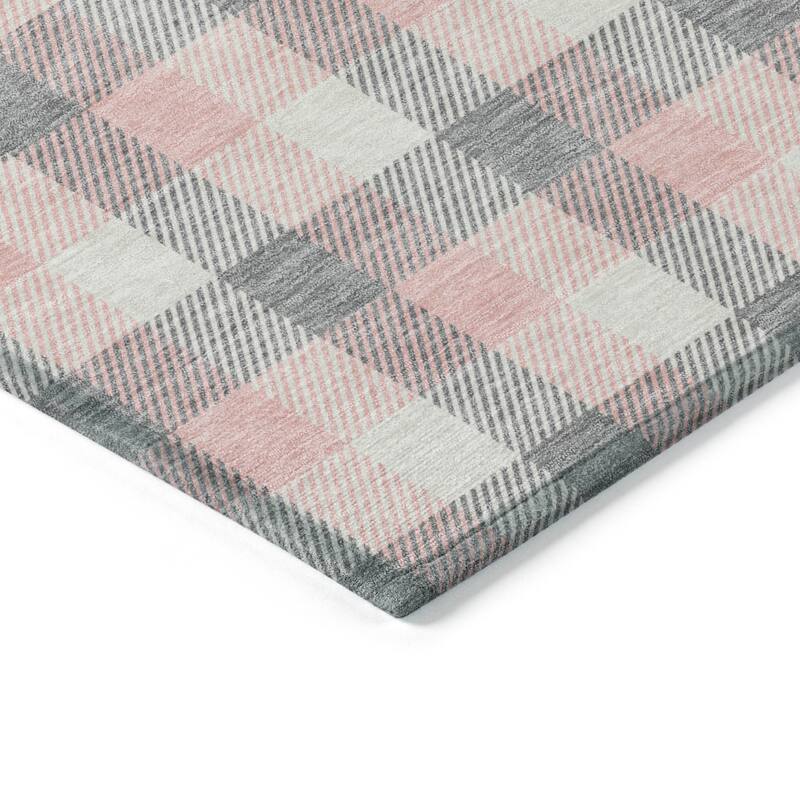 Machine Washable Indoor/ Outdoor Plaid Chantille Rug