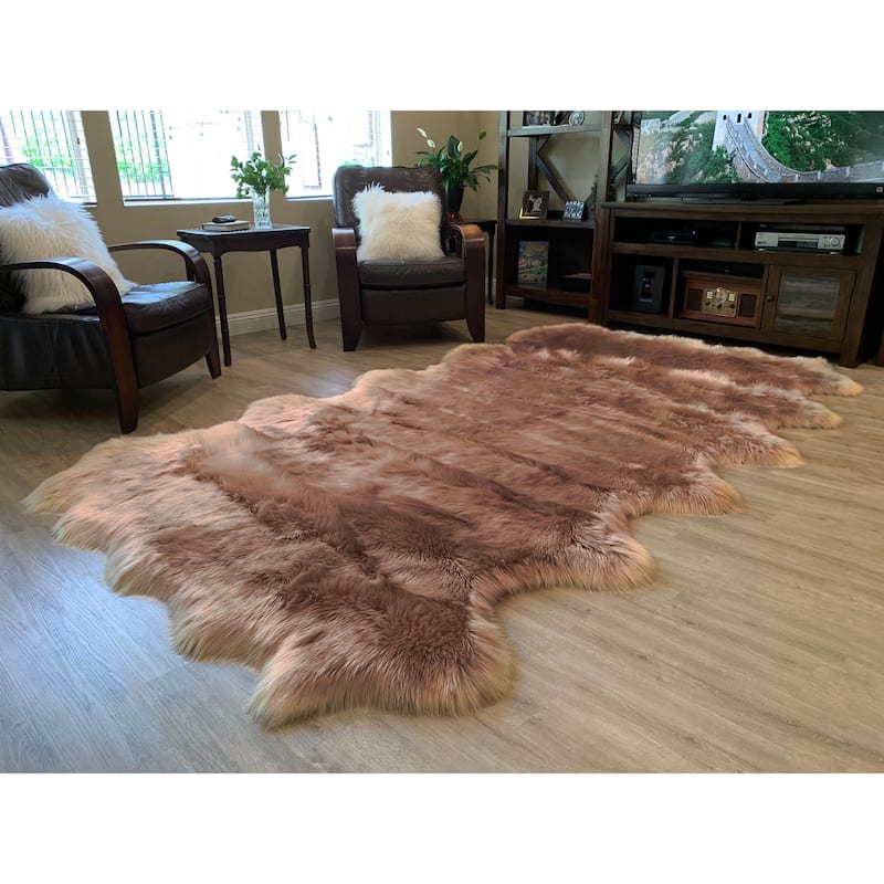 Highland Select Natural Long Wool Sheepskin 12 Pelt Shag Rug - 5'5" x 9'2"