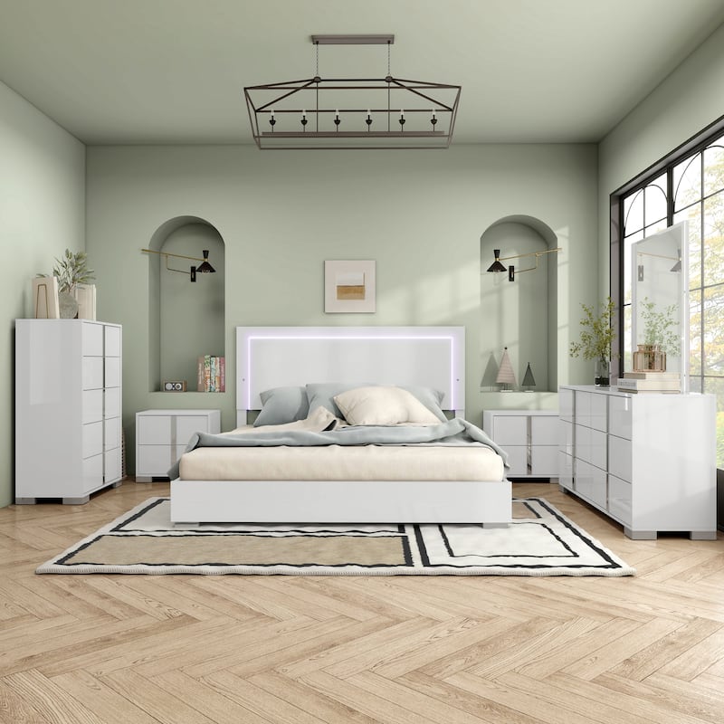 Furniture of America Erina Modern Glossy 6-Piece Panel Bedroom Set