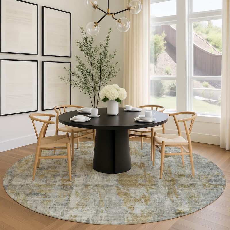 Machine Washable Indoor/ Outdoor Muted Ombre Chantille Rug
