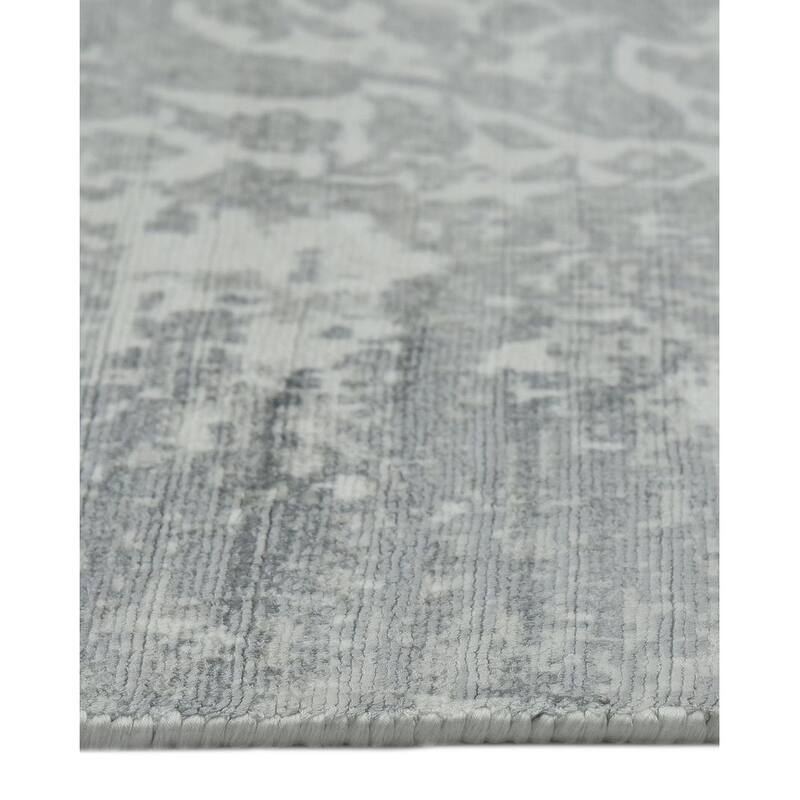 Overton Handmade Modern Contemporary Floral Area Rug