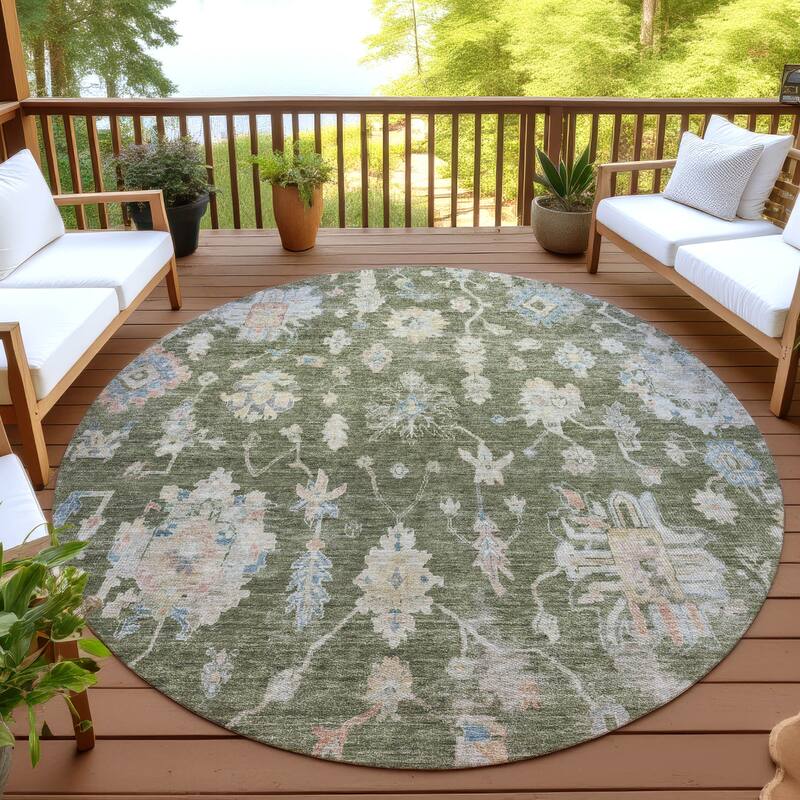 Machine Washable Indoor/ Outdoor Casual Traditional Chantille Rug - 8' x 8' - Olive