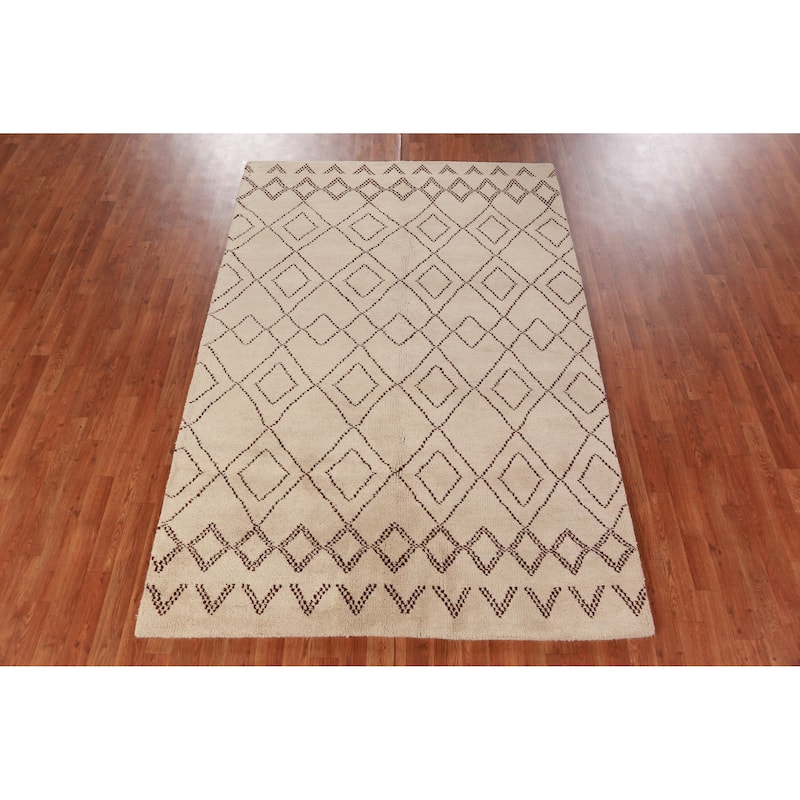 Hand Knotted Oriental 100% Wool Carpet Modern Geometric Beige & Ivories Moroccan Area Rug - 8' 0'' X 5' 0''