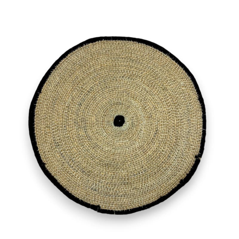 Seagrass Placemat Black 13Dia -A