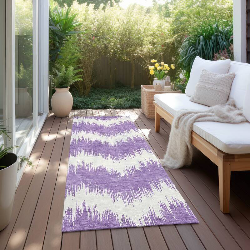Machine Washable Indoor/ Outdoor Chantille Chevron Modern Rug - Purple - 2'3" x 7'6"