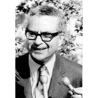Murray Gell-Mann History - Bed Bath & Beyond - 24390304