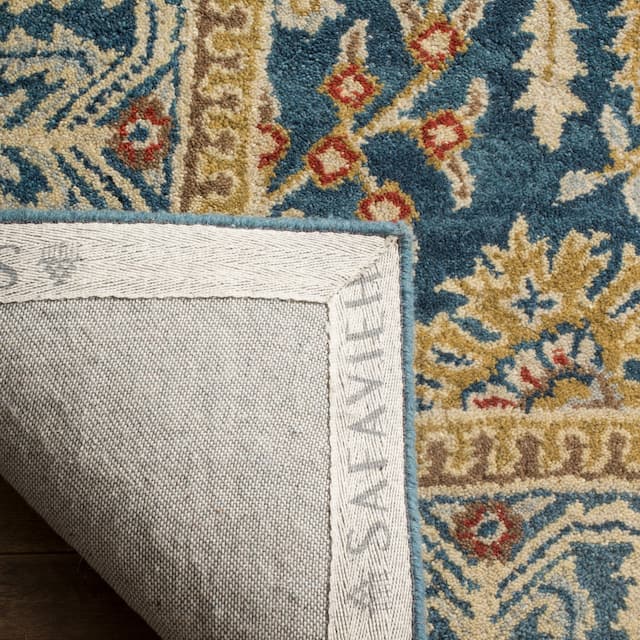 SAFAVIEH Handmade Antiquity Amalia Traditional Oriental Wool Rug