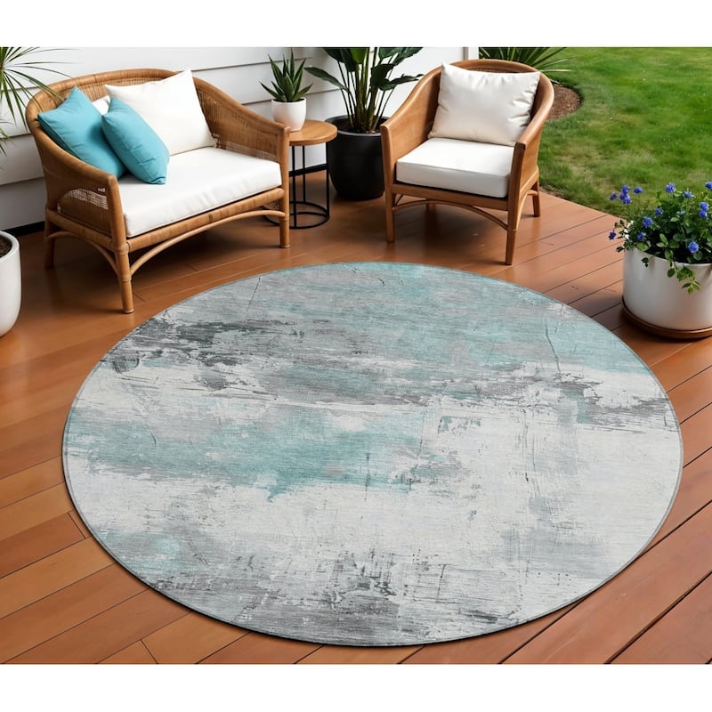 HomeRoots Abstract Transitional Rectangle Outdoor Rug - 8' Round