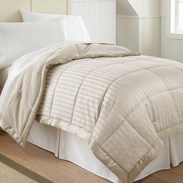 Modern Threads Down Alternative Blanket with Fleece Reverse Bed Bath