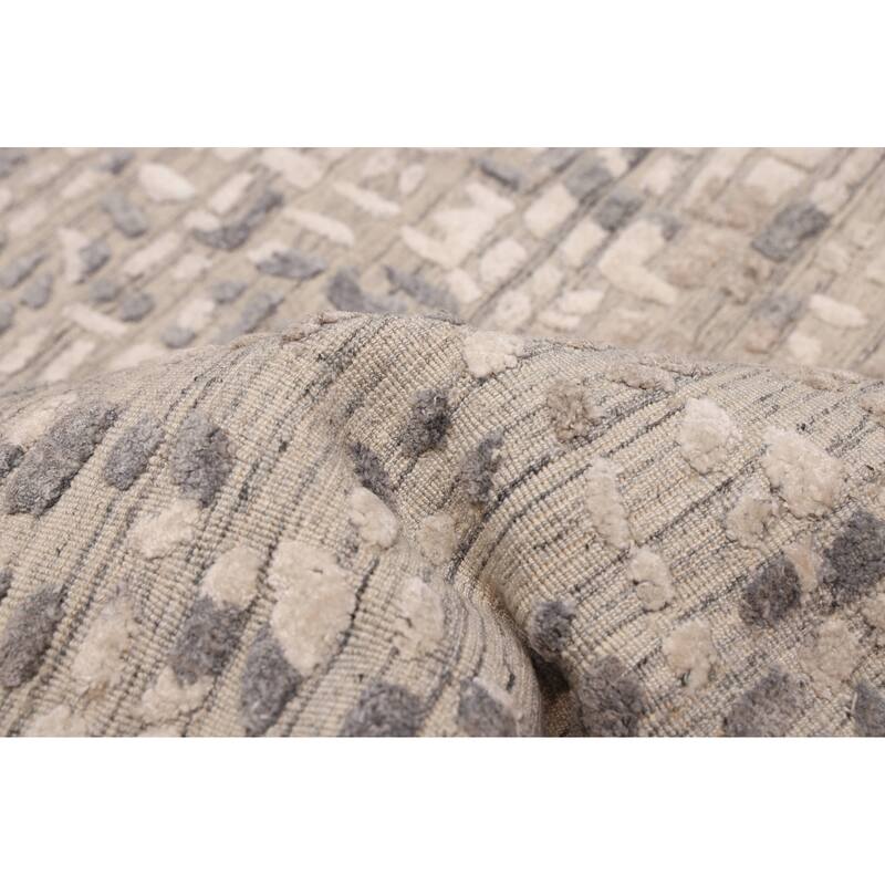 ECARPETGALLERY Hand-knotted Tangier Light Grey Wool Rug - 5'7 x 8'6