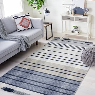 SAFAVIEH Striped Kilim Idell Wool Fringe Rug