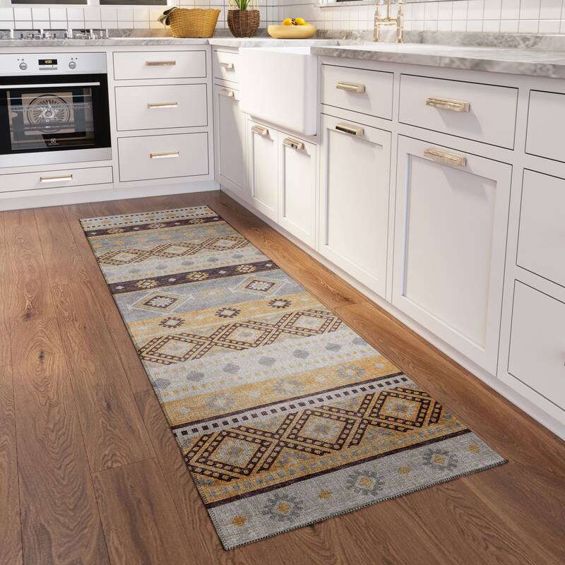Addison Indoor/ Outdoor Yuma Southwest Boho Washable Rug - 2'3" x 7'6" - Gilded