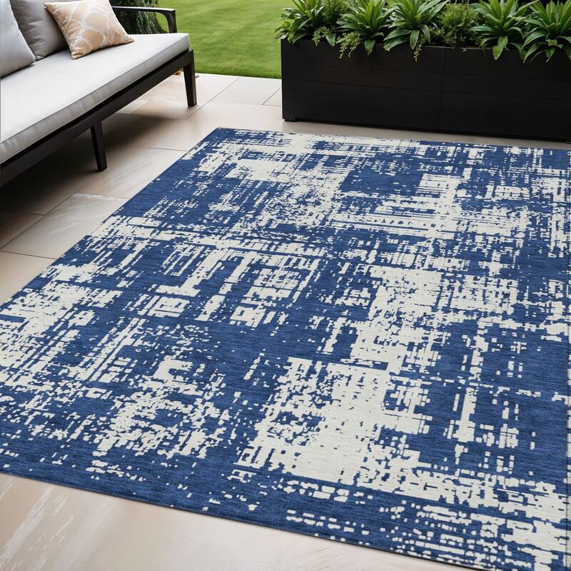 HomeRoots Abstract Transitional Rectangle Outdoor Rug - 5' X 8'