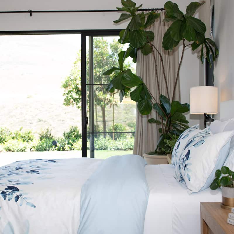 Jennifer Adams 3 Piece Printed Duvet Cover and Sham Set - Brea - Queen