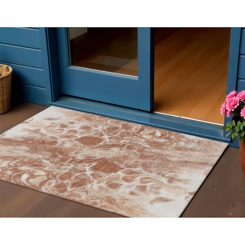 HomeRoots Abstract Transitional Rectangle Outdoor Rug - 3' x 5'