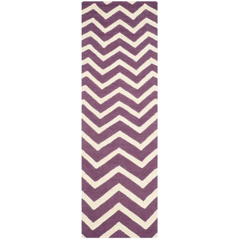 SAFAVIEH Handmade Cambridge Terttu Chevron Wool Rug