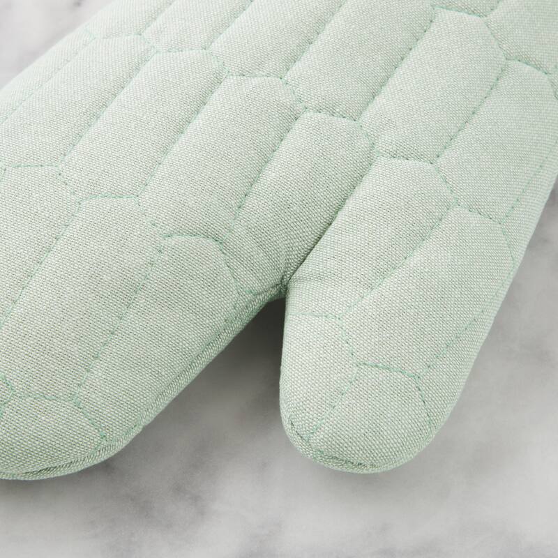 MARTHA STEWART Honeycomb Quilted Chambray Oven Mitt 2-Pack Set - 7"x13"