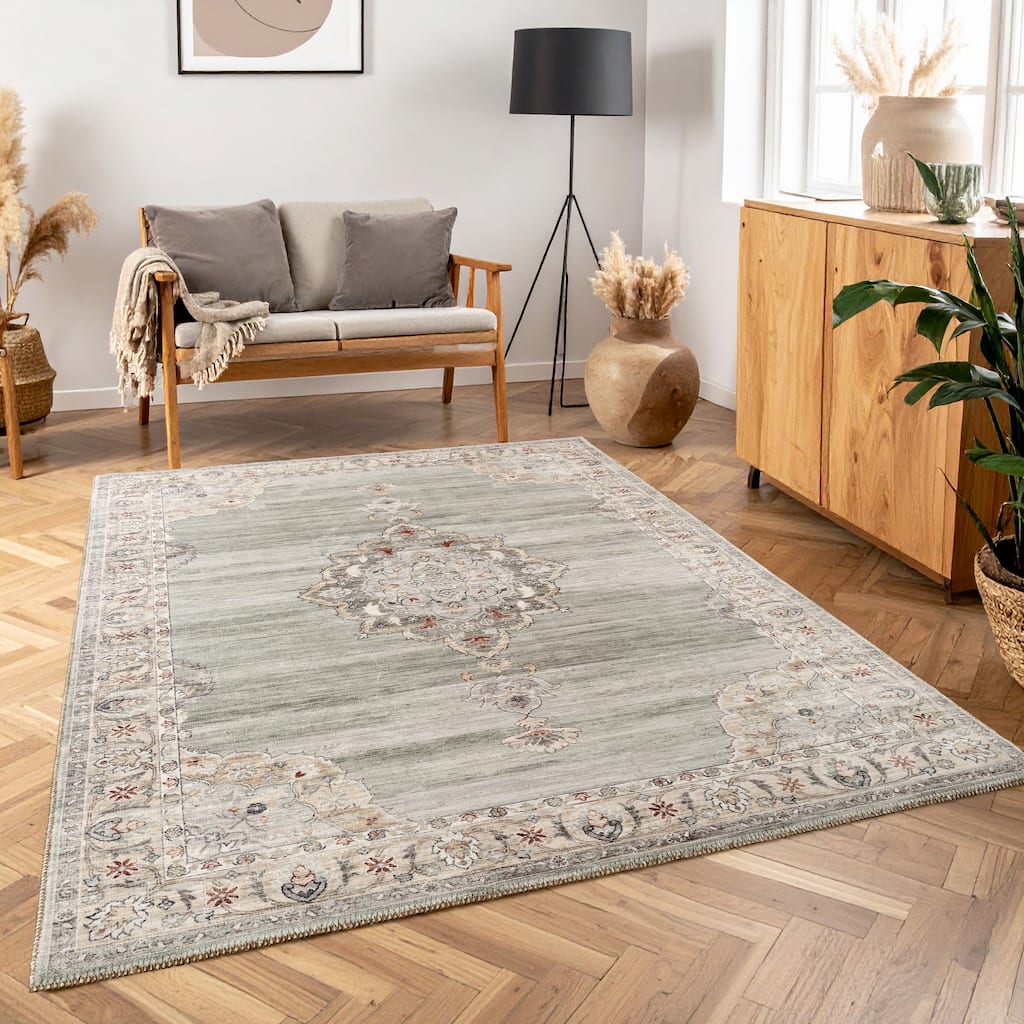 Modern Majestic Area Rug - 6' x 7'