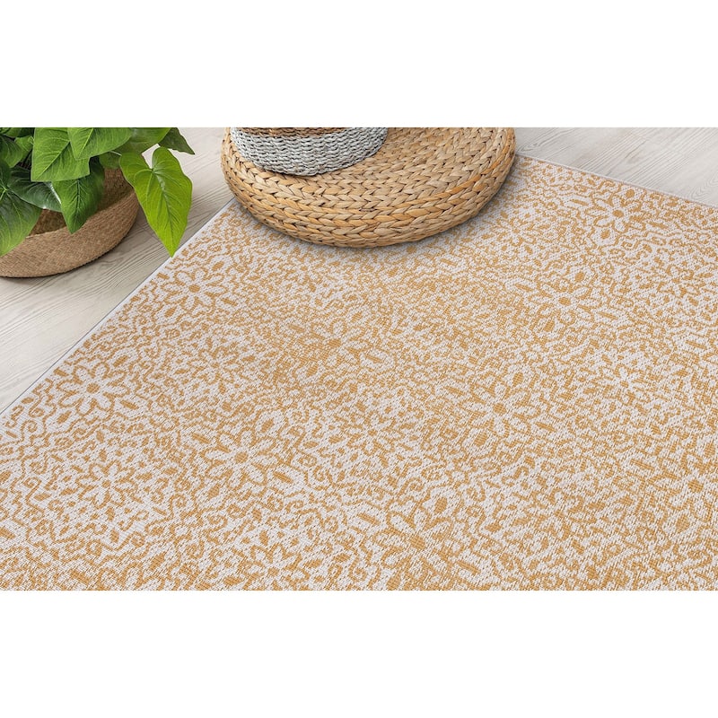 World Rug Gallery Contemporary Flowers Indoor/Outdoor Area Rug