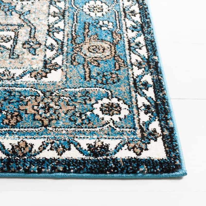 SAFAVIEH Vintage Hamadan Freda Rug