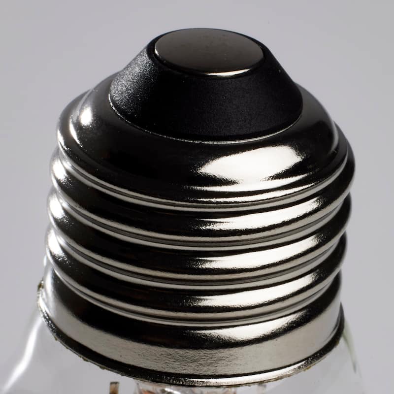 4 Watt B11 LED - Clear - Medium base - 90 CRI - 4000K - 120 Volt