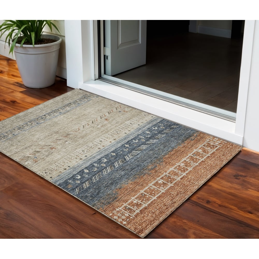 HomeRoots Southwestern Transitional Rectangle Outdoor Rug