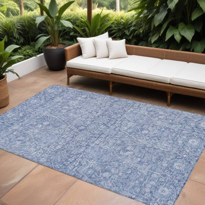 HomeRoots Floral Transitional Rectangle Outdoor Rug - 8' X 10'