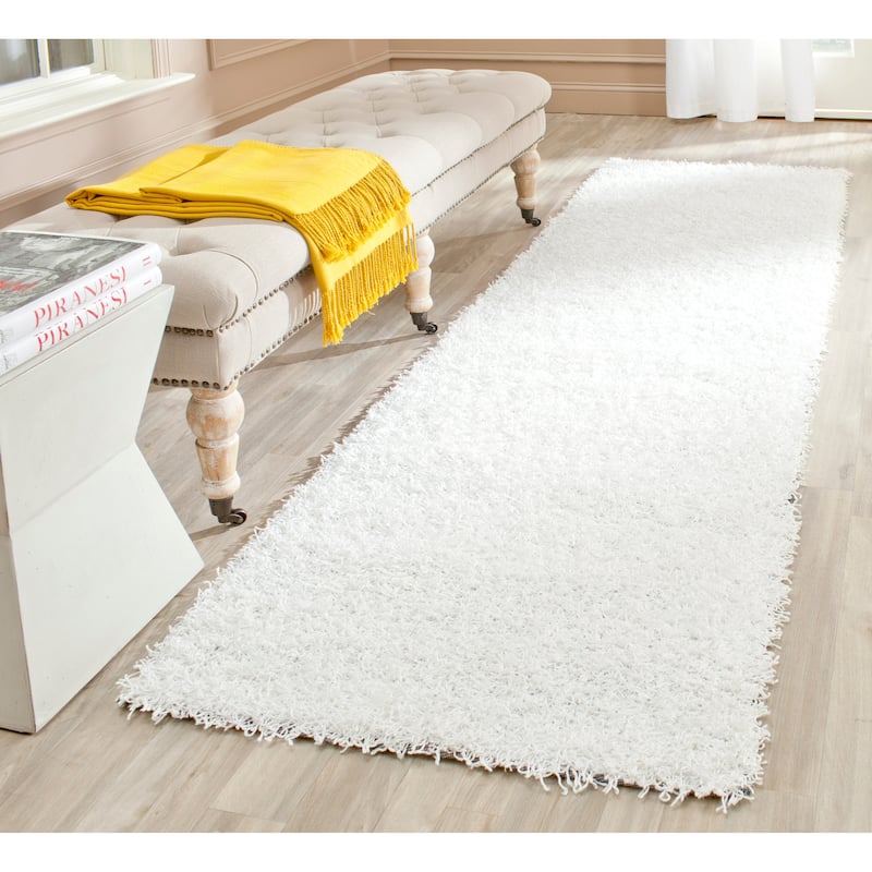 SAFAVIEH Monterey Handmade Shag Area Rug - 2'3" x 8' Runner - White