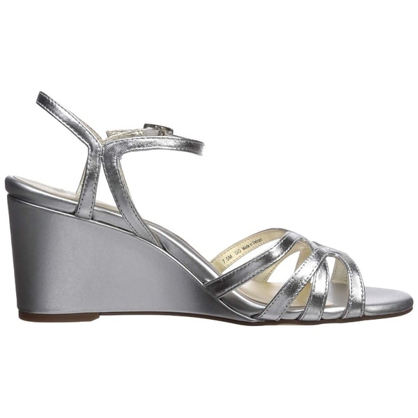 naturalizer gio wedge sandal