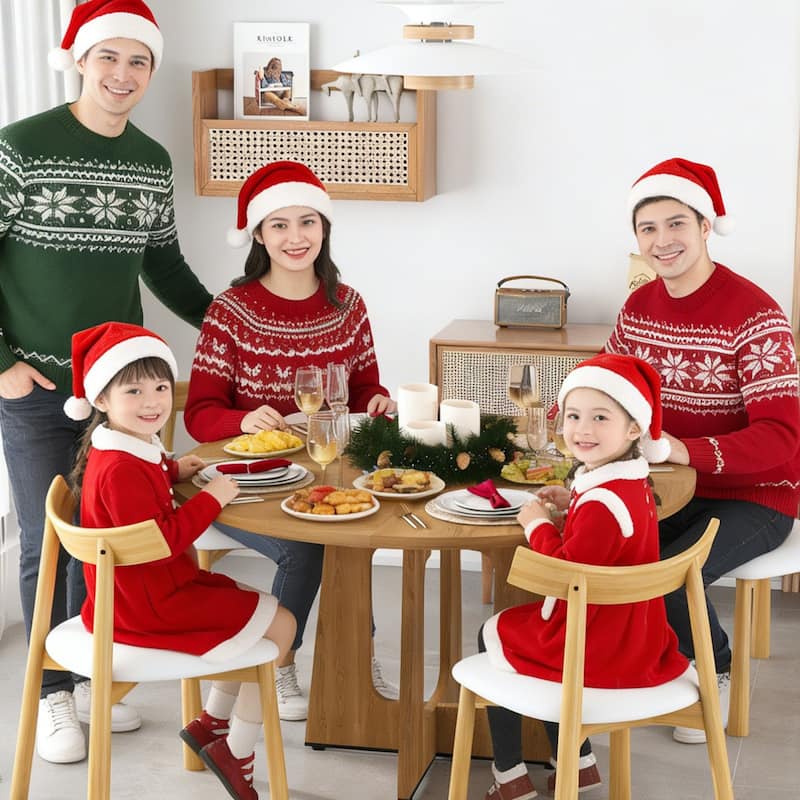 Rustic Oak Round Table, 300LB Capacity Dining Table