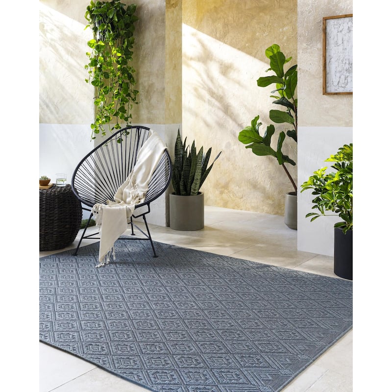 Livabliss Sandra Farmhouse Outdoor Area Rug - Black - 6'7" x 9'
