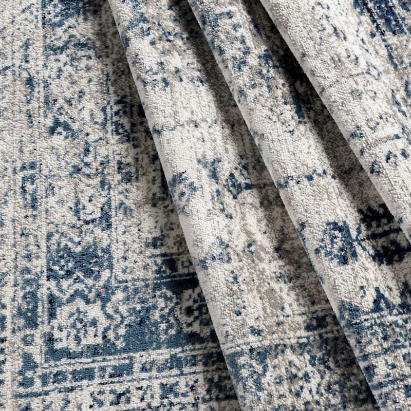 Livabliss Monte Carlo Updated Traditional Medallion Area Rug